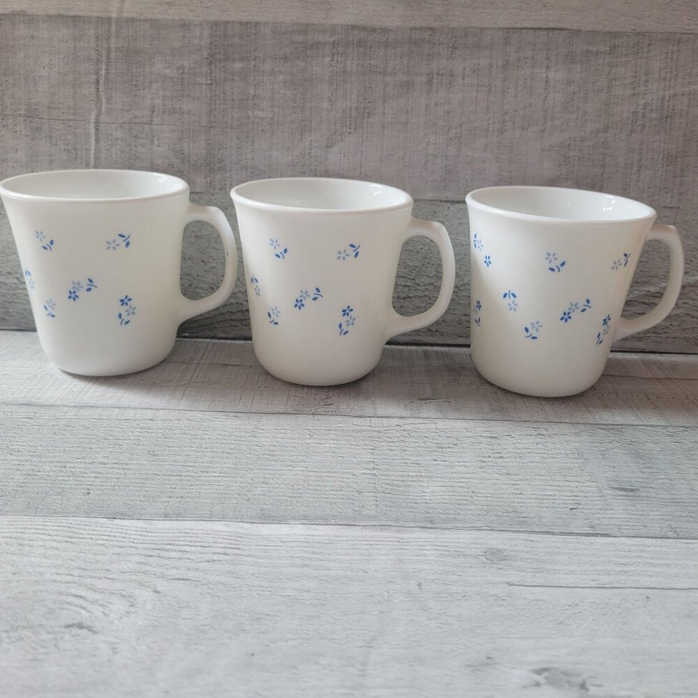 Set Of 3 Corning USA White Mugs With Blue Floral Provincal Pattern